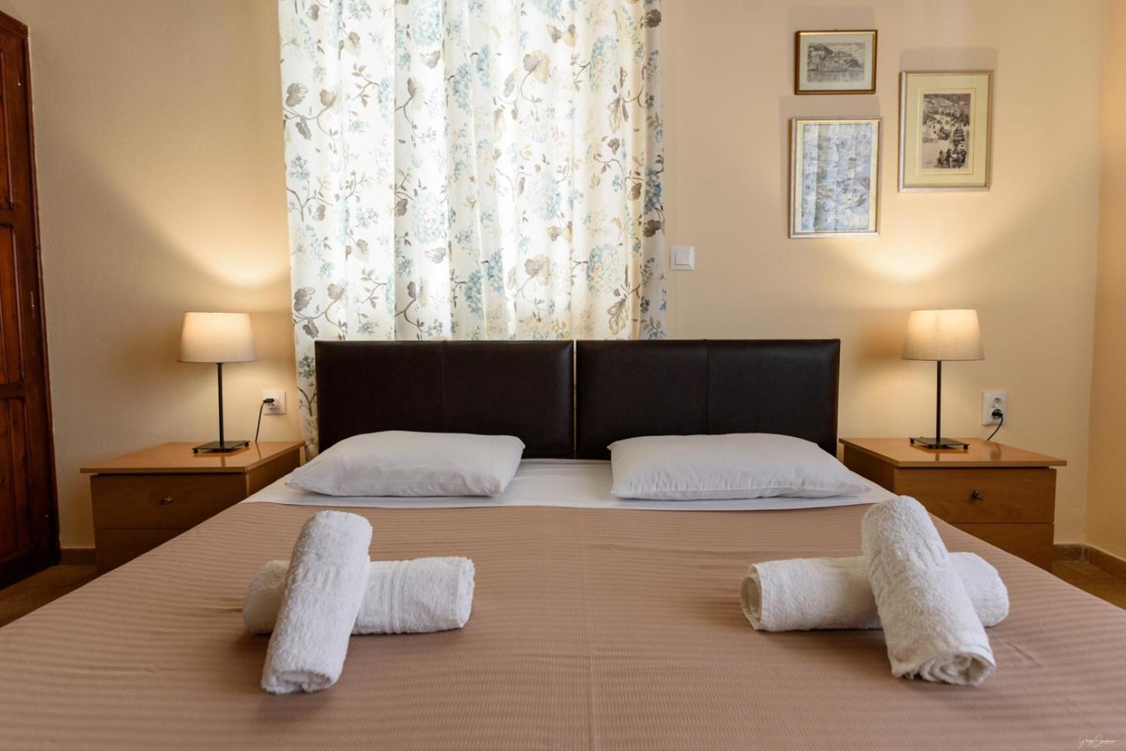 Athina Guesthouse Hydra  Exterior photo